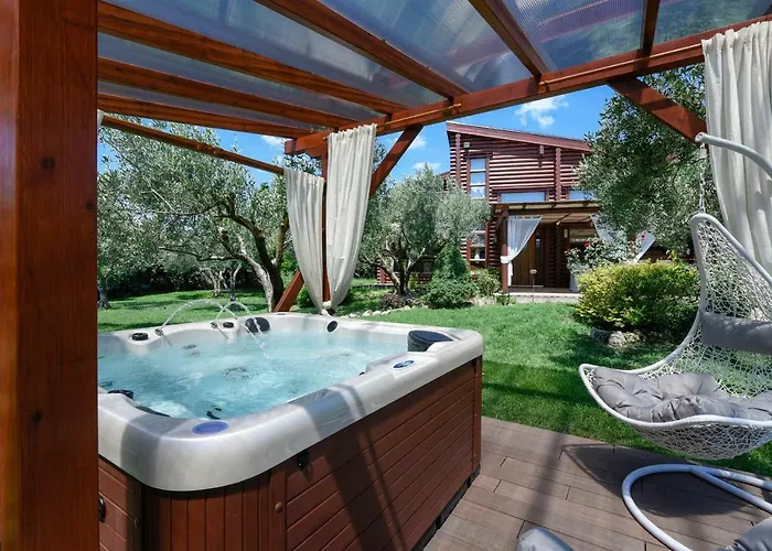 - Wooden Villa *